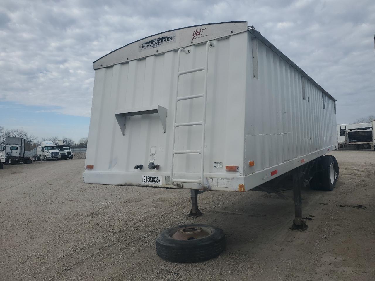 Lot #3308244159 1998 JET UNKNOWN