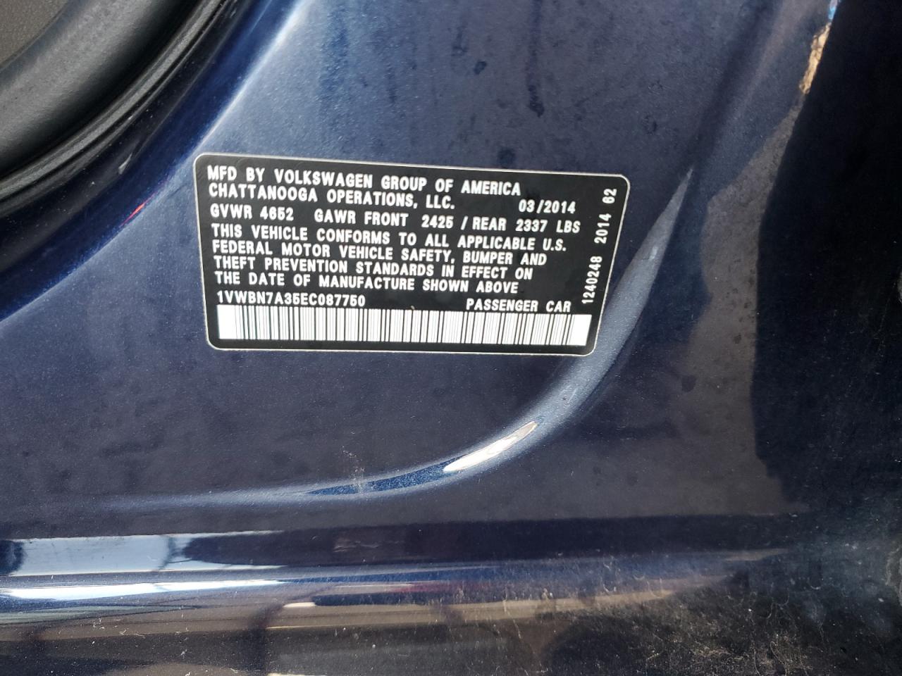 VOLKSWAGEN PASSAT SE