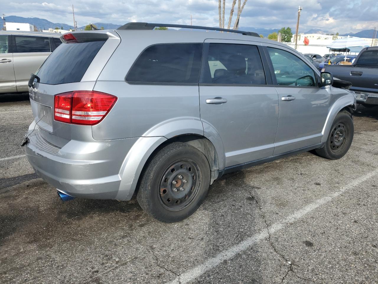 DODGE JOURNEY SE