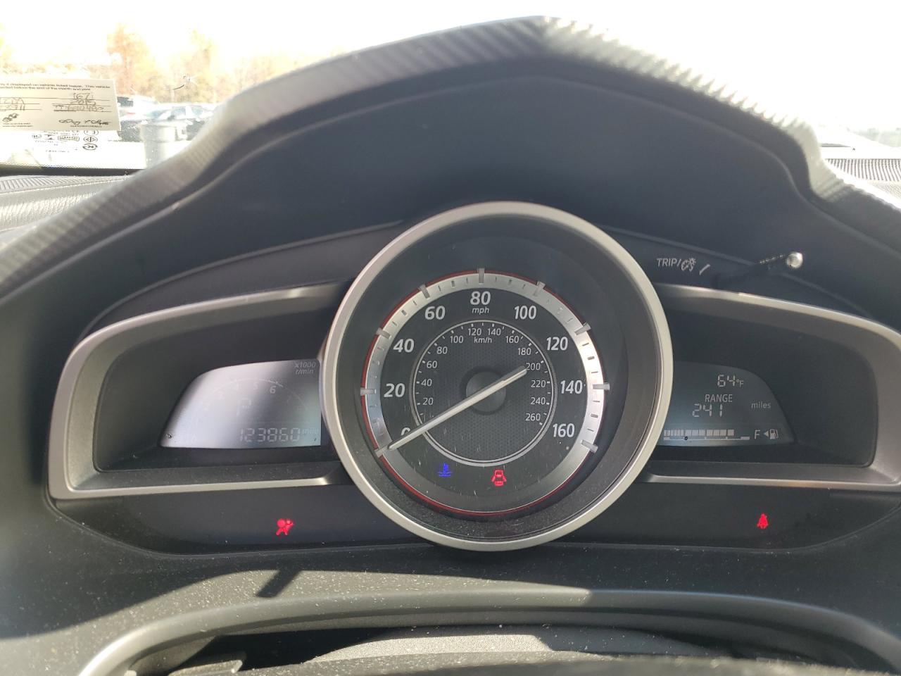 MAZDA 3 GRAND TOURING