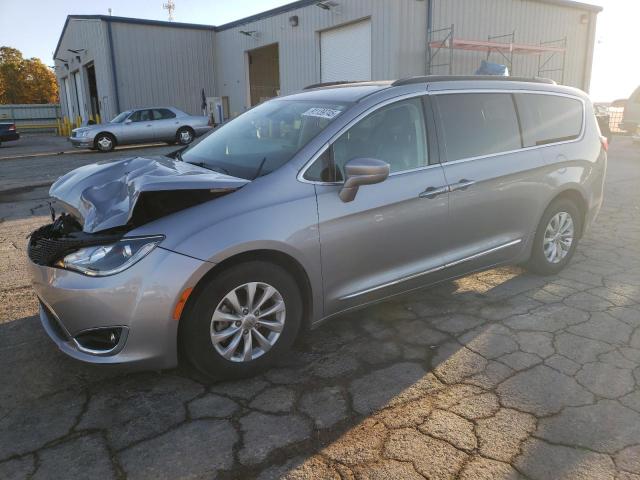 CHRYSLER PACIFICA T