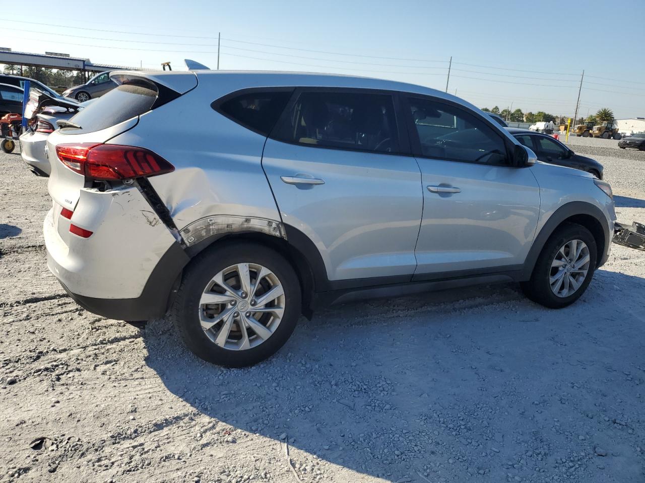 HYUNDAI TUCSON SE