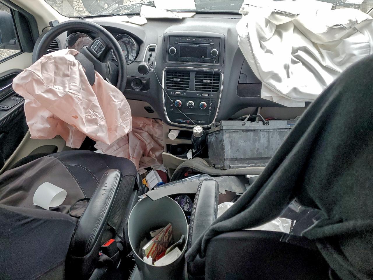 DODGE GRAND CARAVAN SE