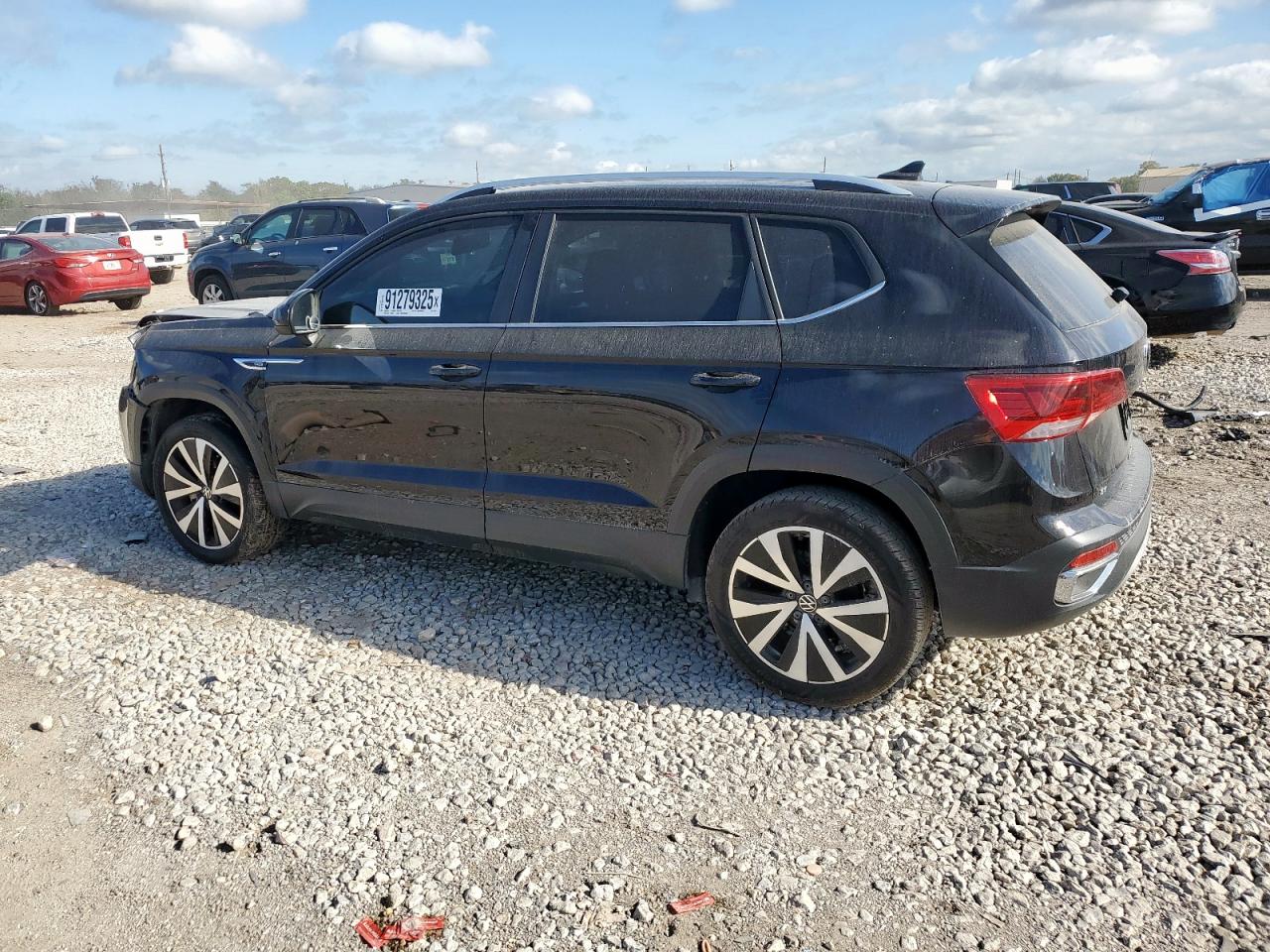 VOLKSWAGEN TAOS SE