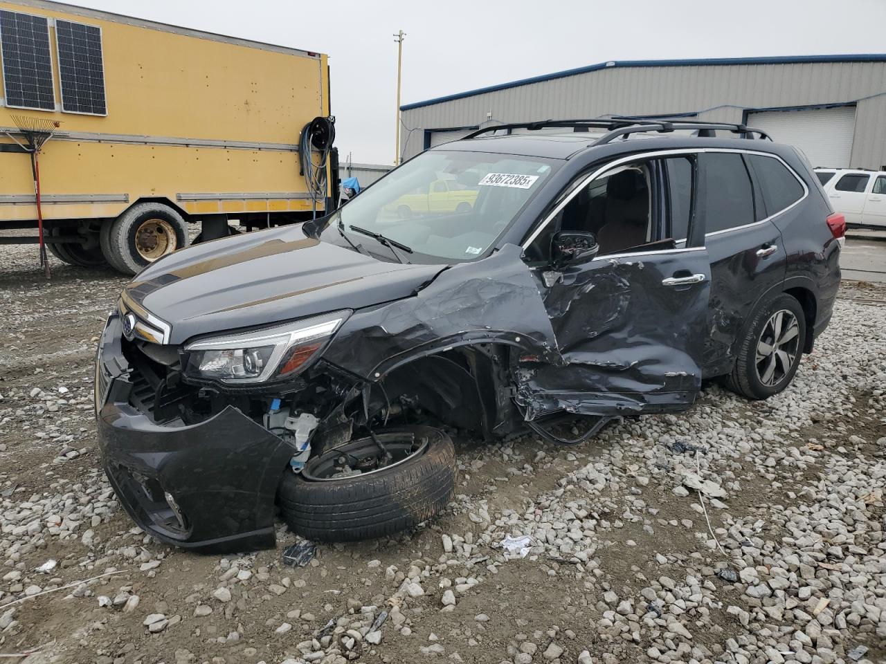 Lot #3298290070 2019 SUBARU FORESTER T