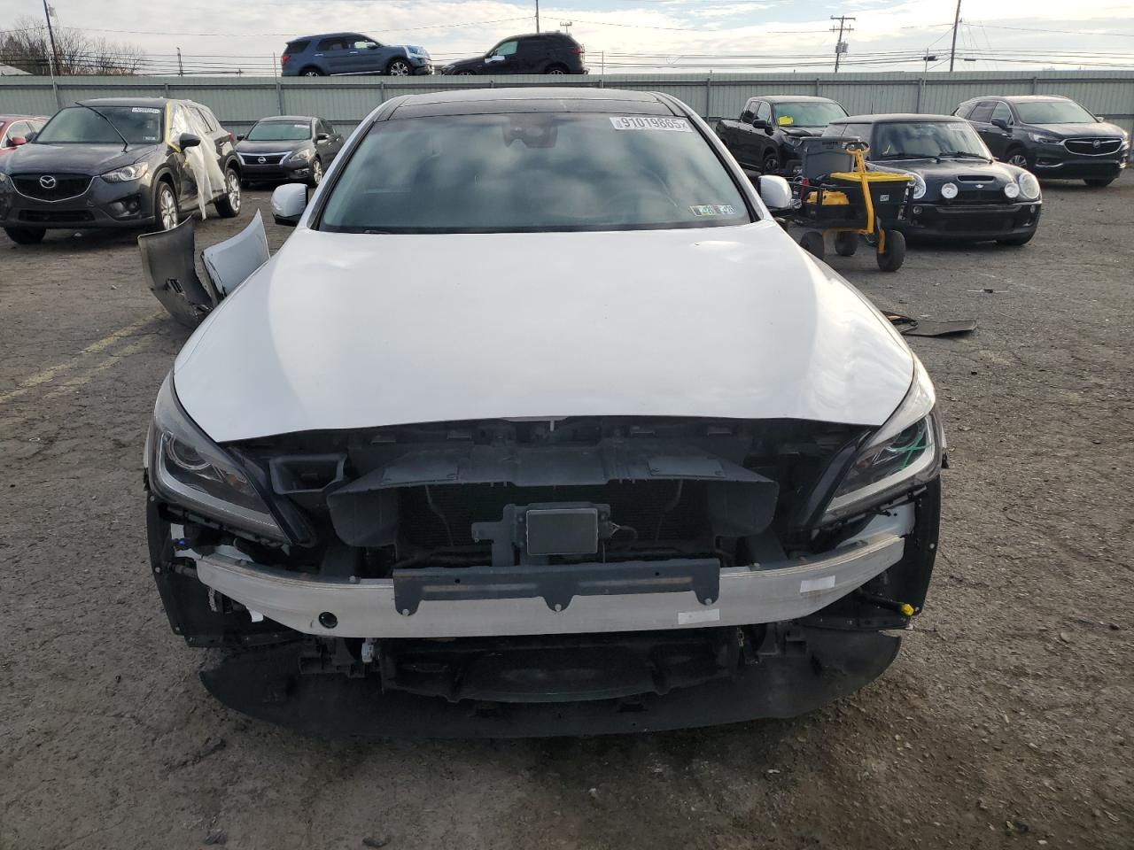 HYUNDAI GENESIS 3.8L