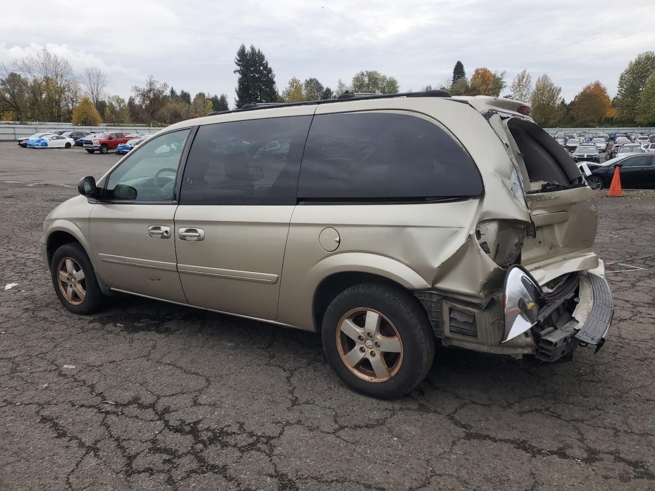 Lot #3290347766 2006 DODGE GRAND CARA