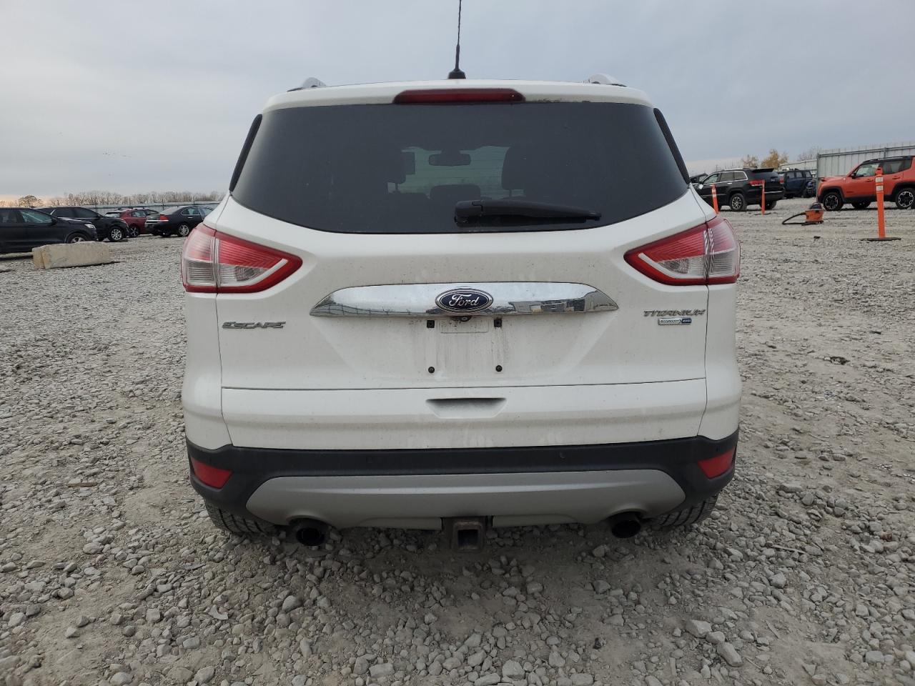 FORD ESCAPE TITANIUM