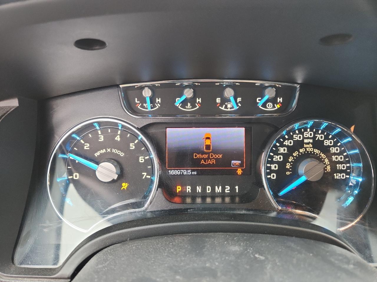 FORD F-150 SUPERCREW