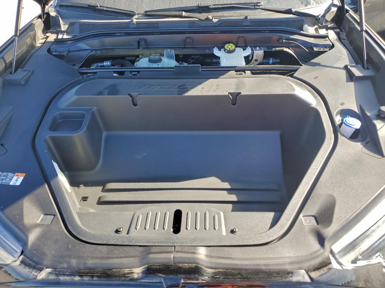 FORD MUSTANG PREMIUM