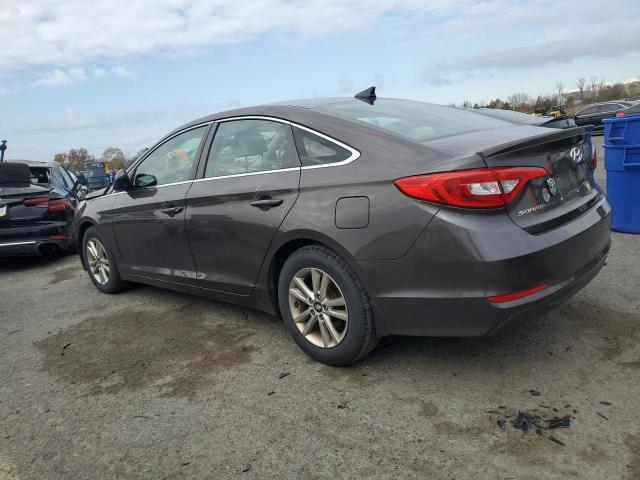 2015 HYUNDAI SONATA SE 5NPE24AF2FH061579