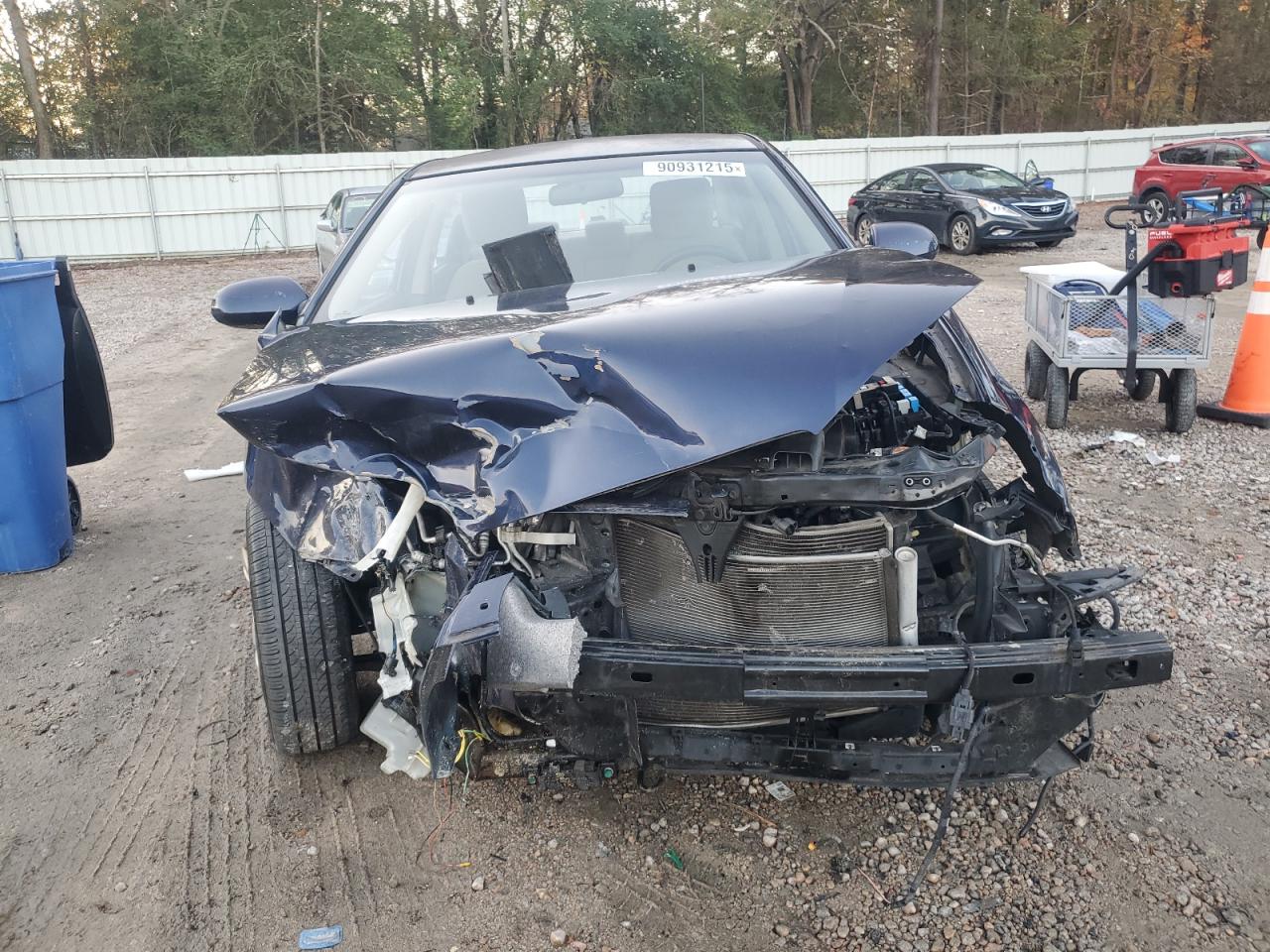 HYUNDAI ELANTRA BLUE