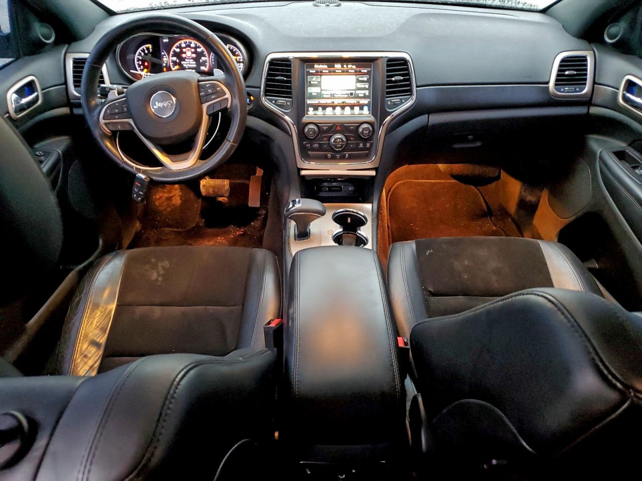 JEEP GRAND CHEROKEE LAREDO