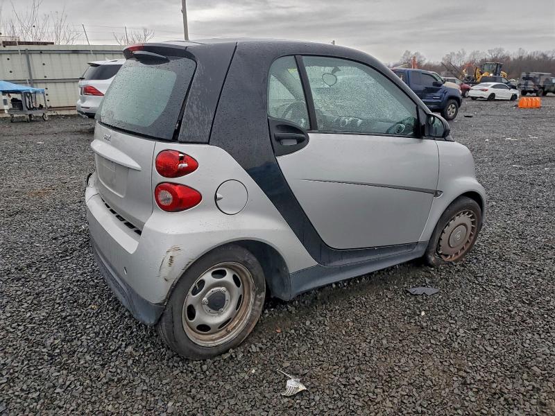 2013 SMART FORTWO PUR #3305355311