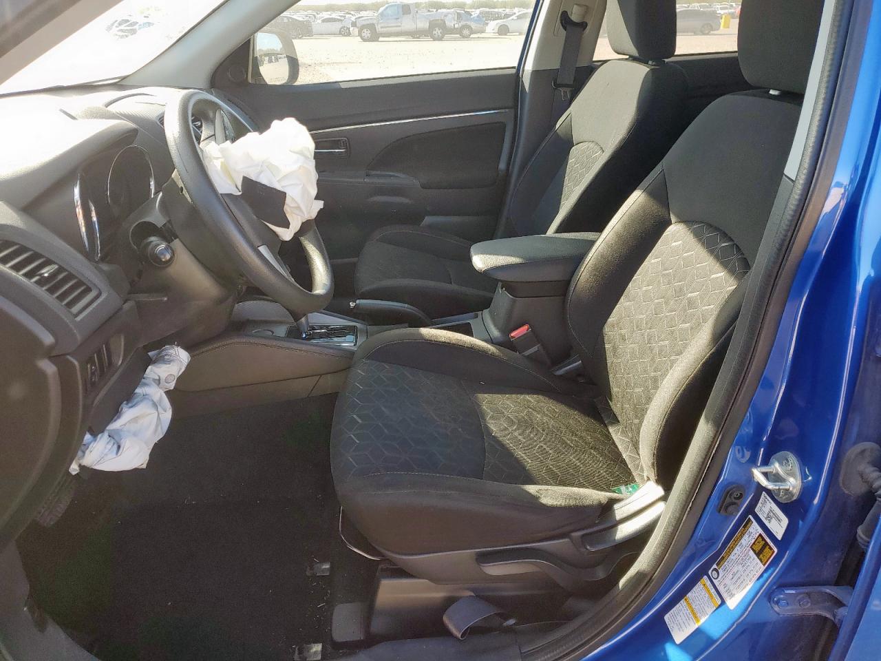 MITSUBISHI OUTLANDER ES