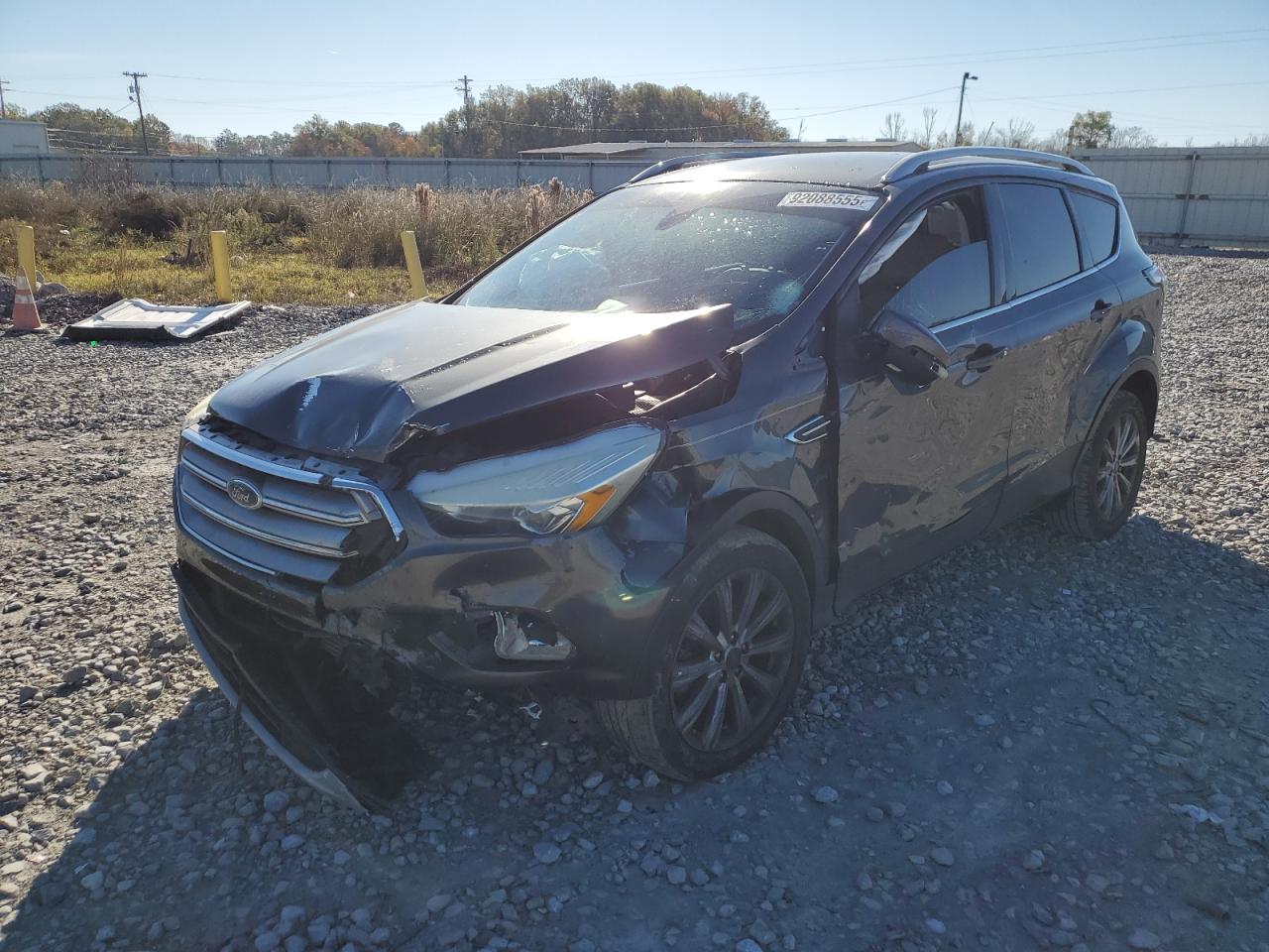 FORD ESCAPE TITANIUM