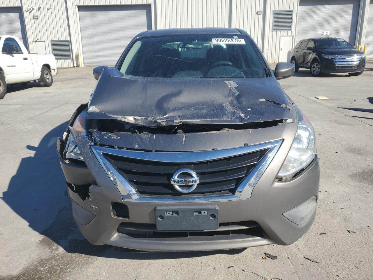 NISSAN VERSA S
