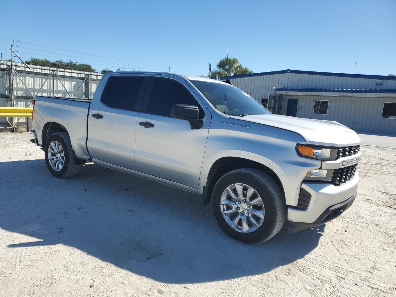 CHEVROLET SILVERADO C1500 CUSTOM