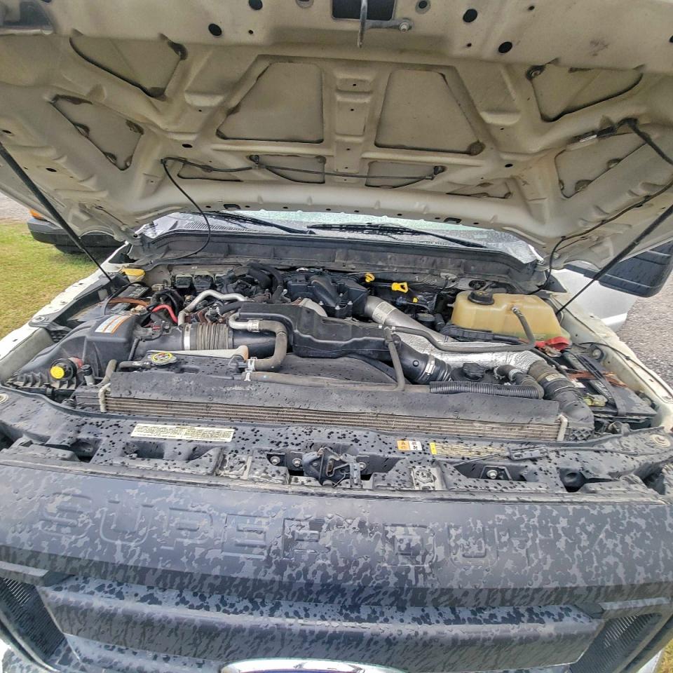 FORD F-550 SUPER DUTY