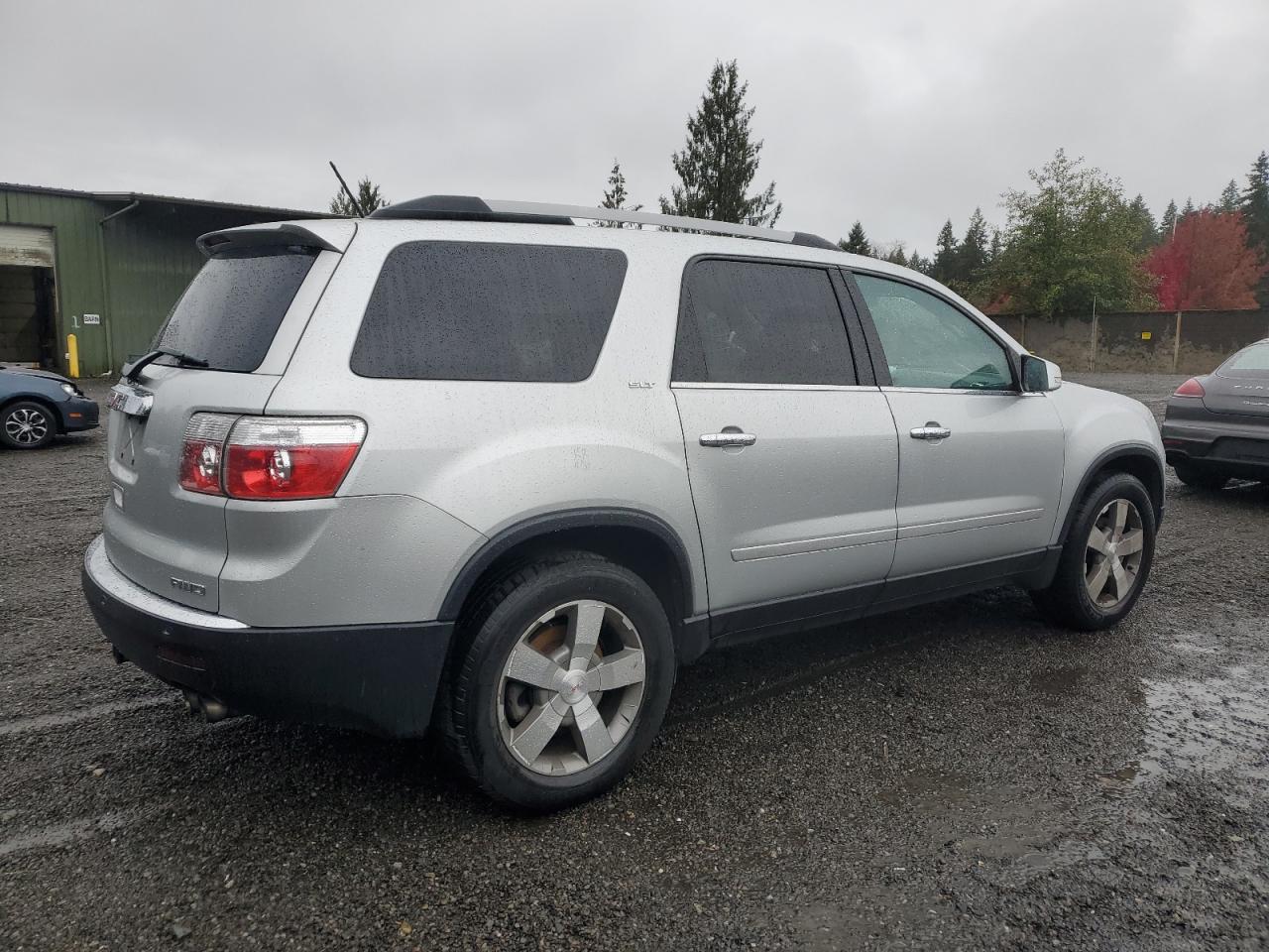 GMC ACADIA SLT-1