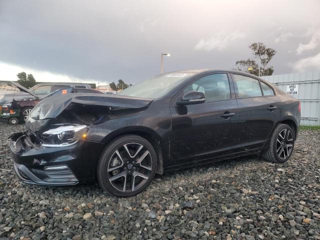 2017 VOLVO S60 #3310590049