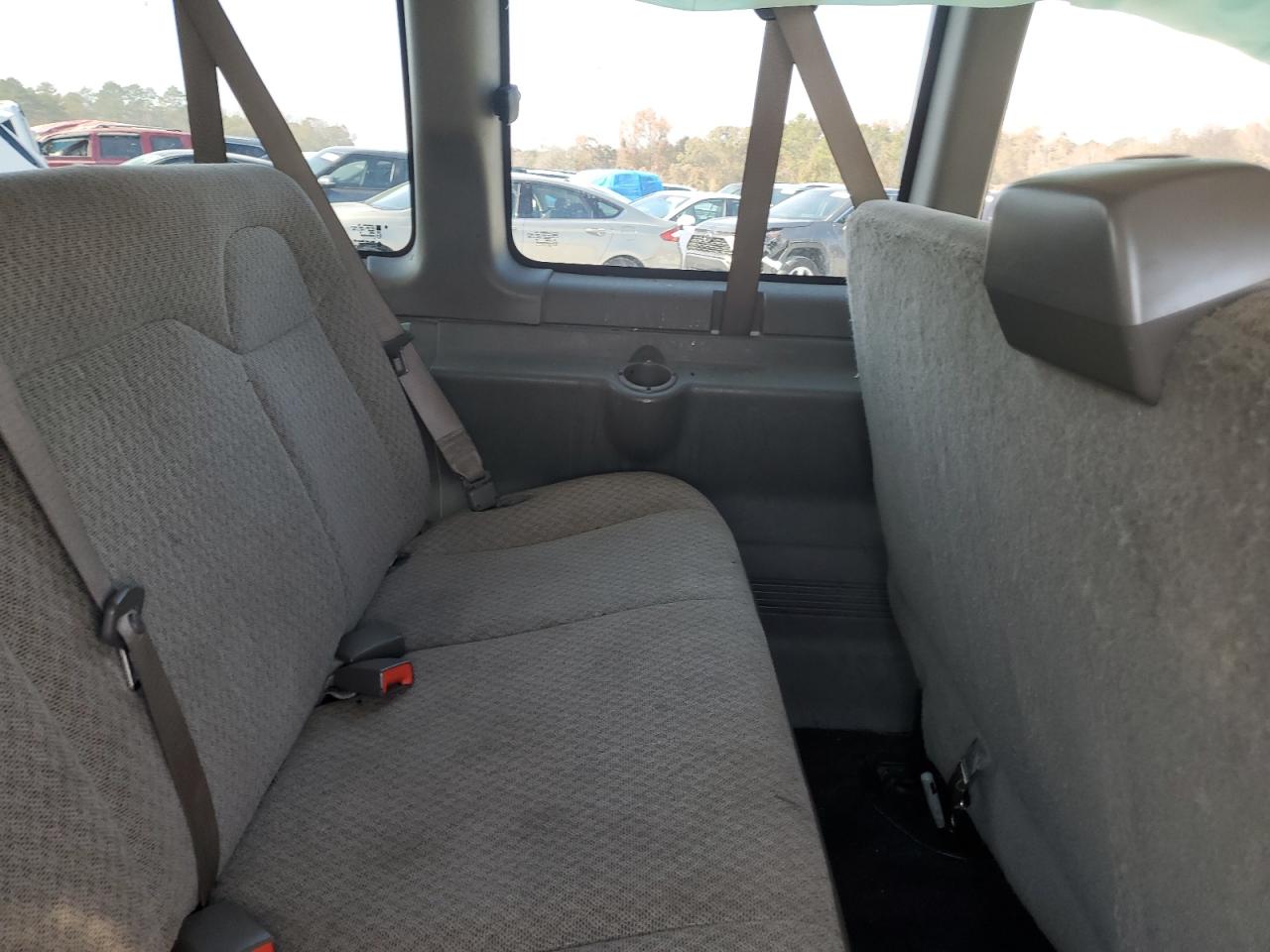 CHEVROLET EXPRESS LT