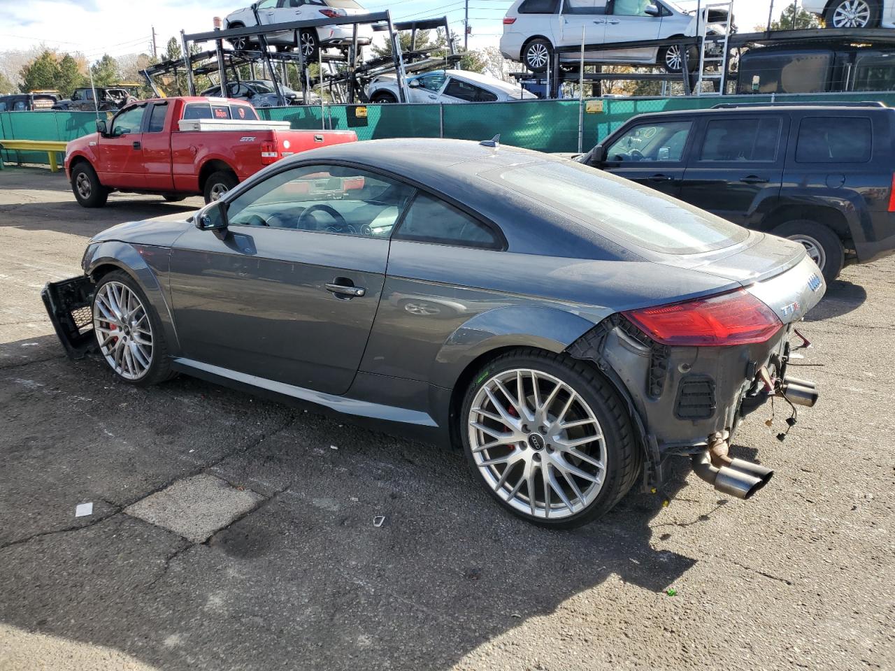 AUDI TT S