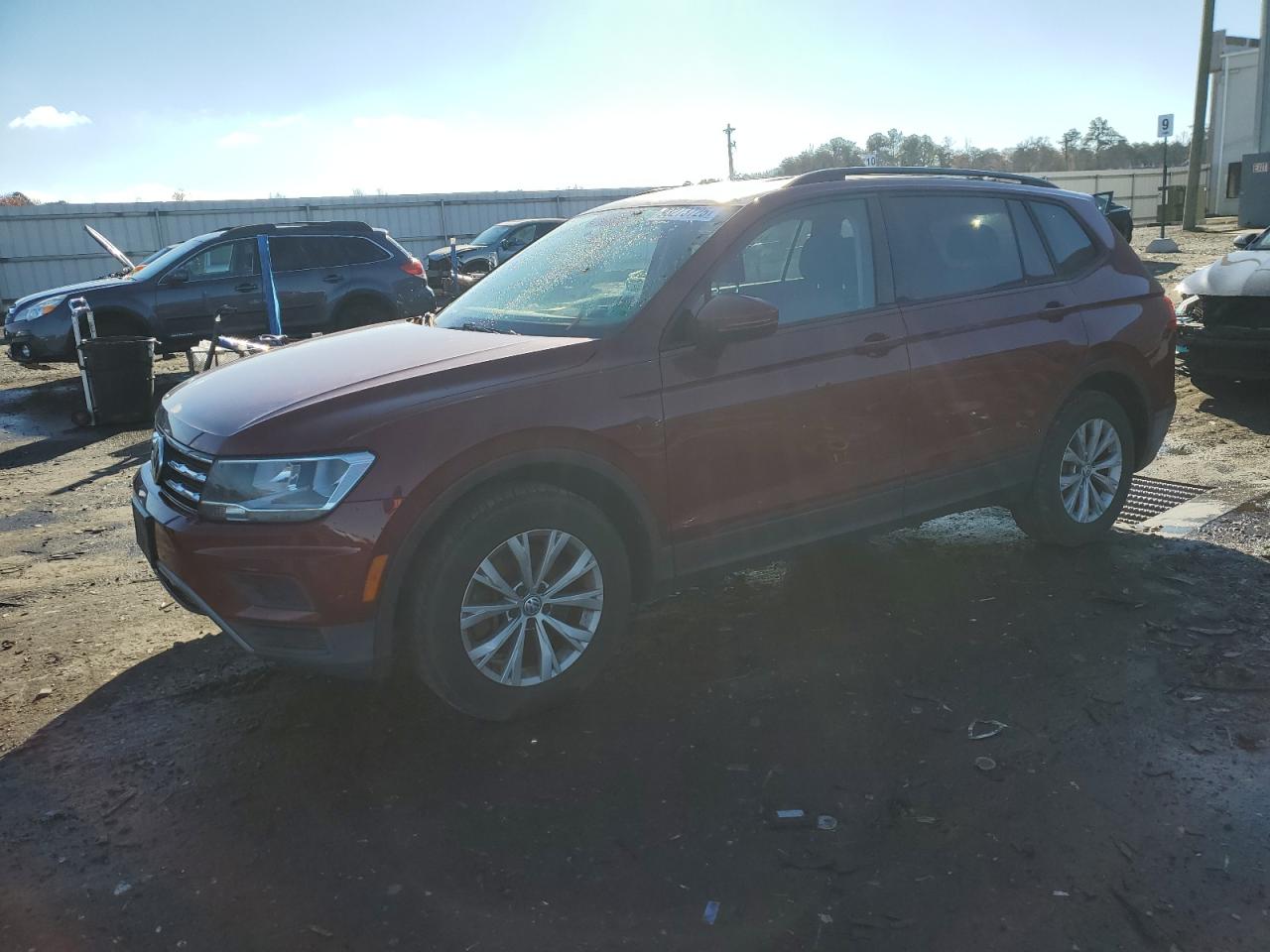 VOLKSWAGEN TIGUAN S