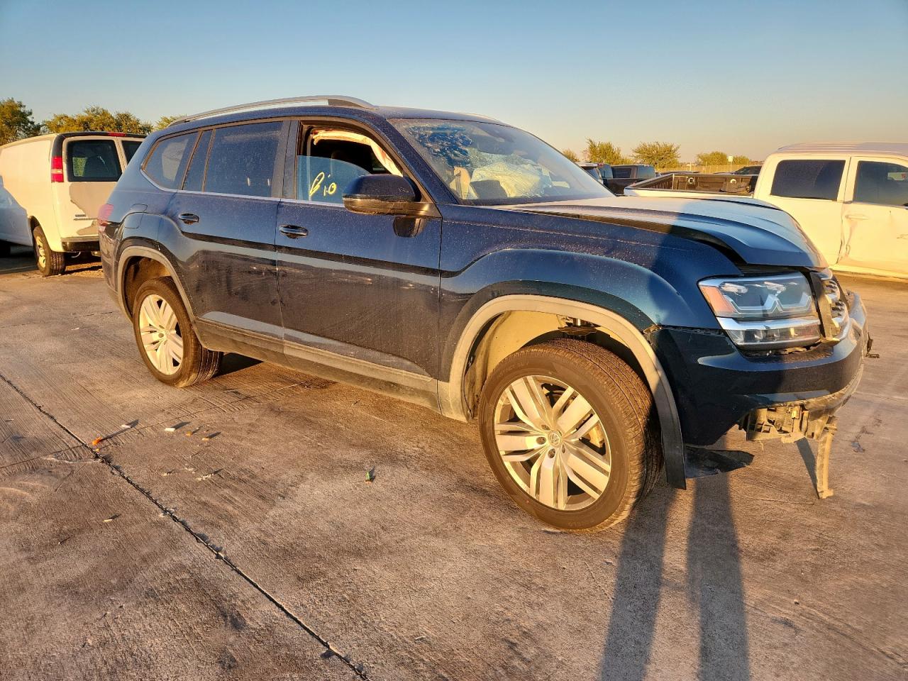 VOLKSWAGEN ATLAS SE