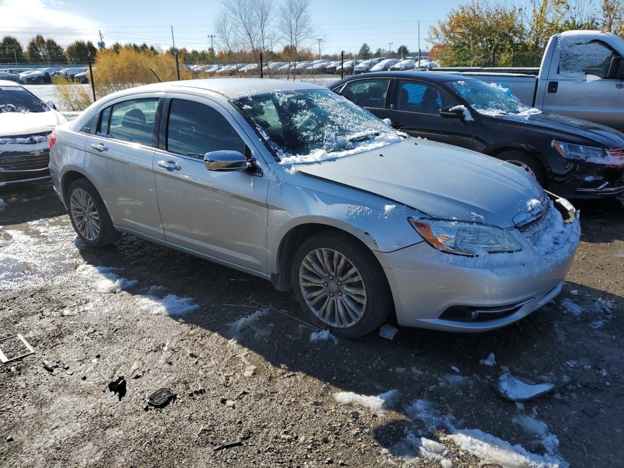 CHRYSLER 200 LIMITED