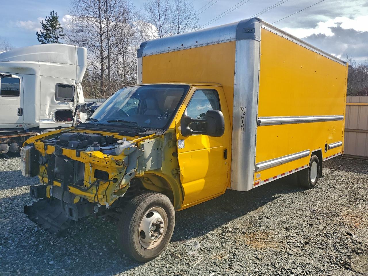 FORD ECONOLINE E350 SUPER DUTY CUTAWAY VAN