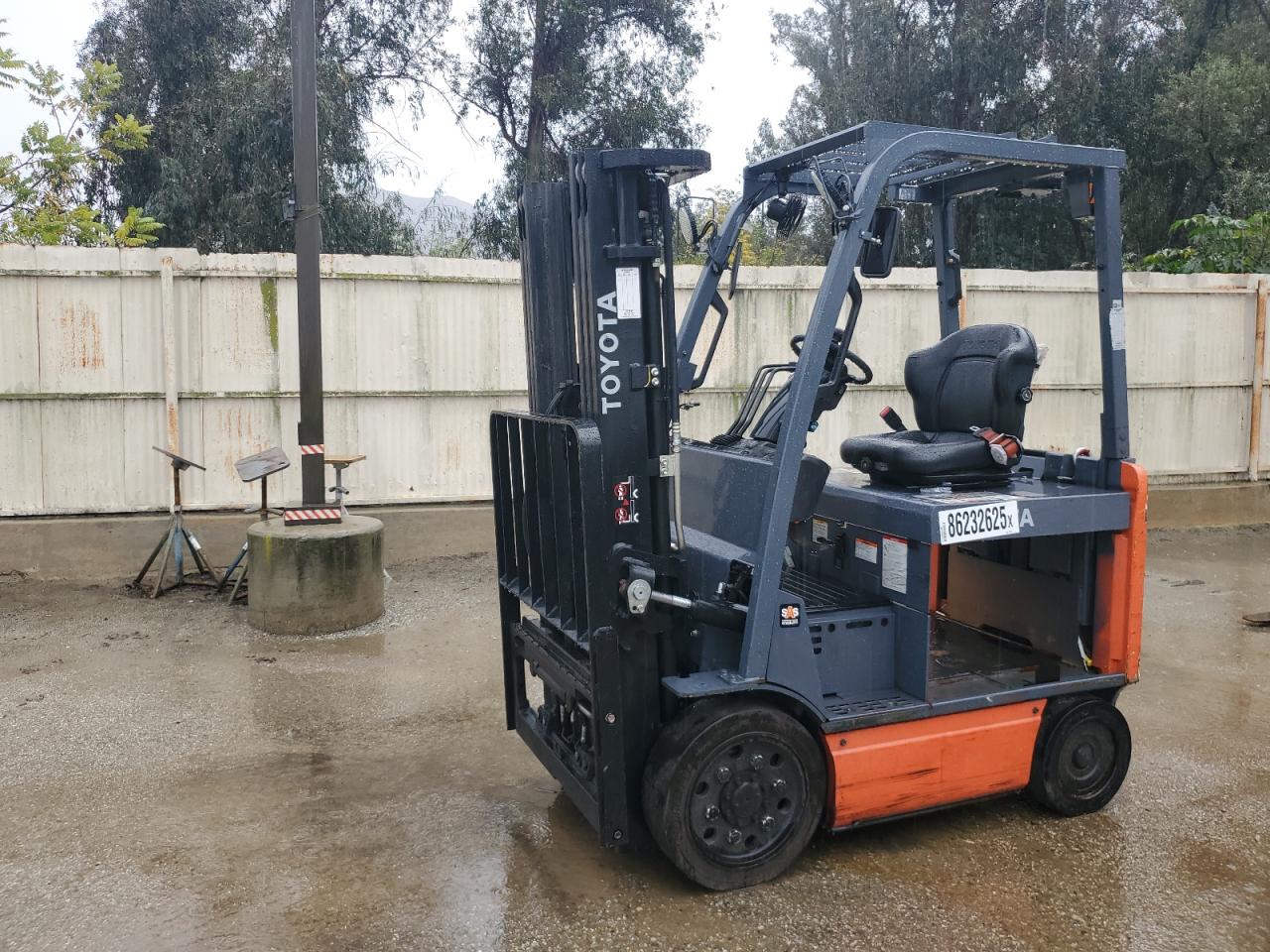Lot #3291504925 2014 TOYOTA FORK LIFT