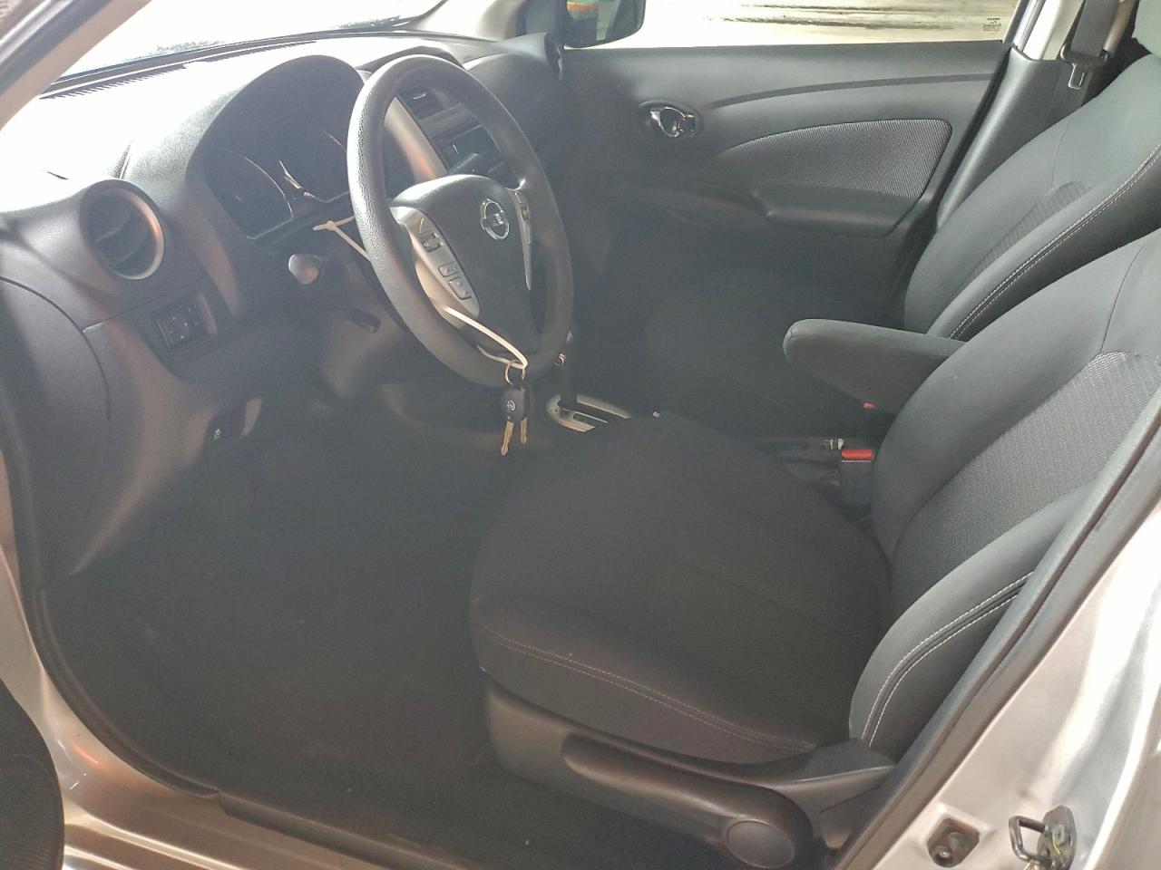 Lot #3302663045 2015 NISSAN VERSA S