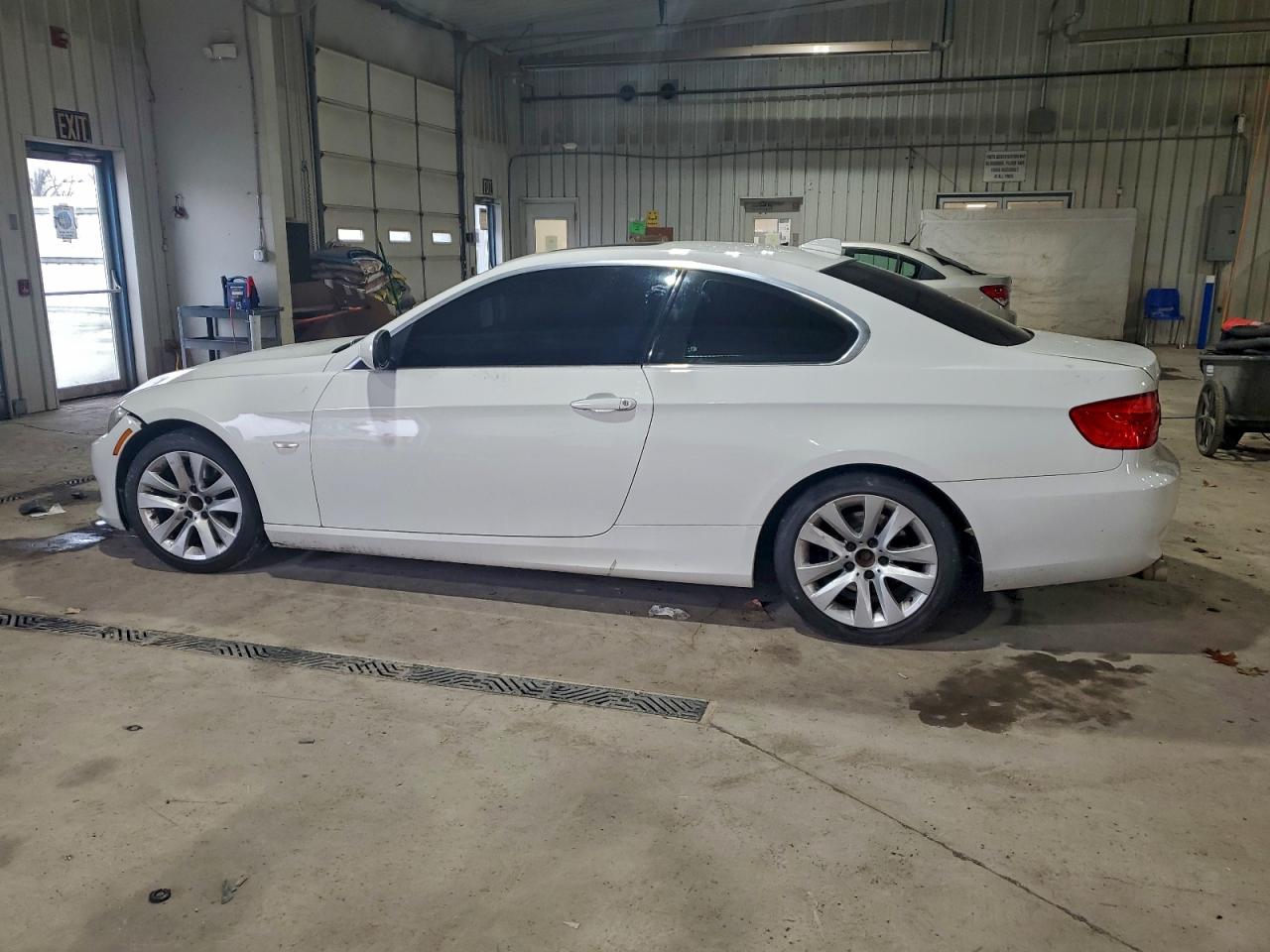 BMW 3 SERIES I SULEV