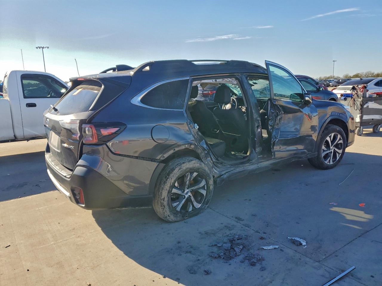 SUBARU OUTBACK LIMITED