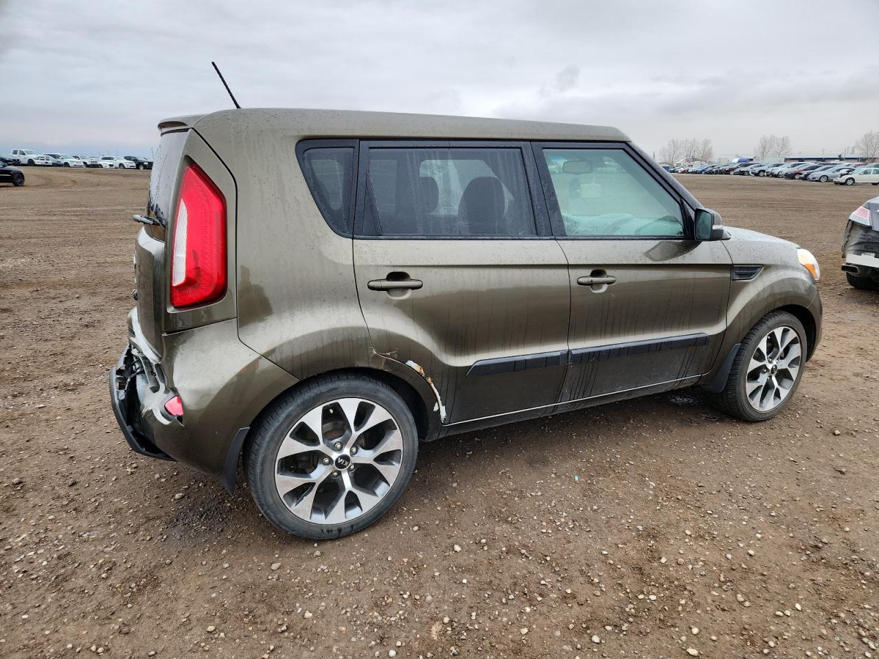 KIA SOUL +