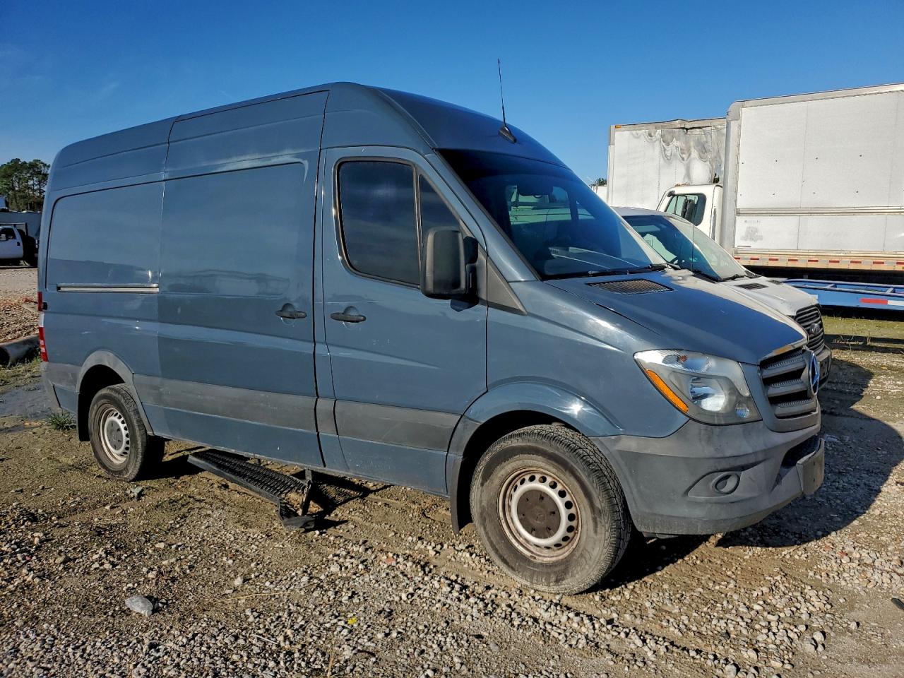 MERCEDES-BENZ SPRINTER 2500