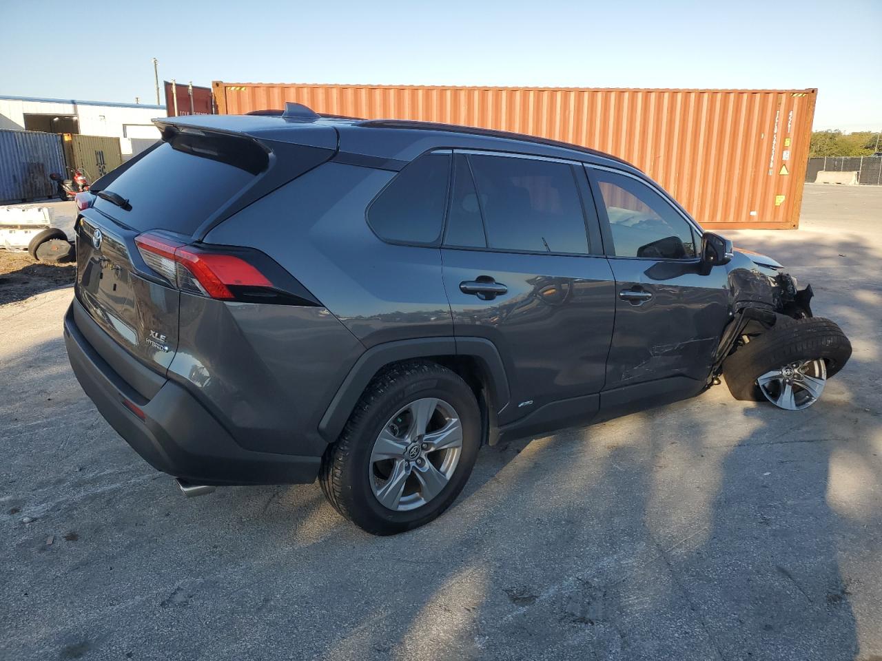TOYOTA RAV4 XLE