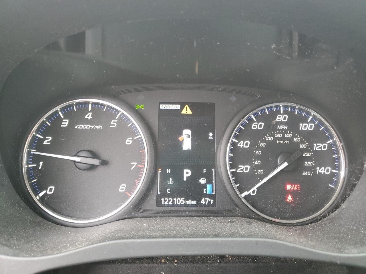 MITSUBISHI OUTLANDER SE