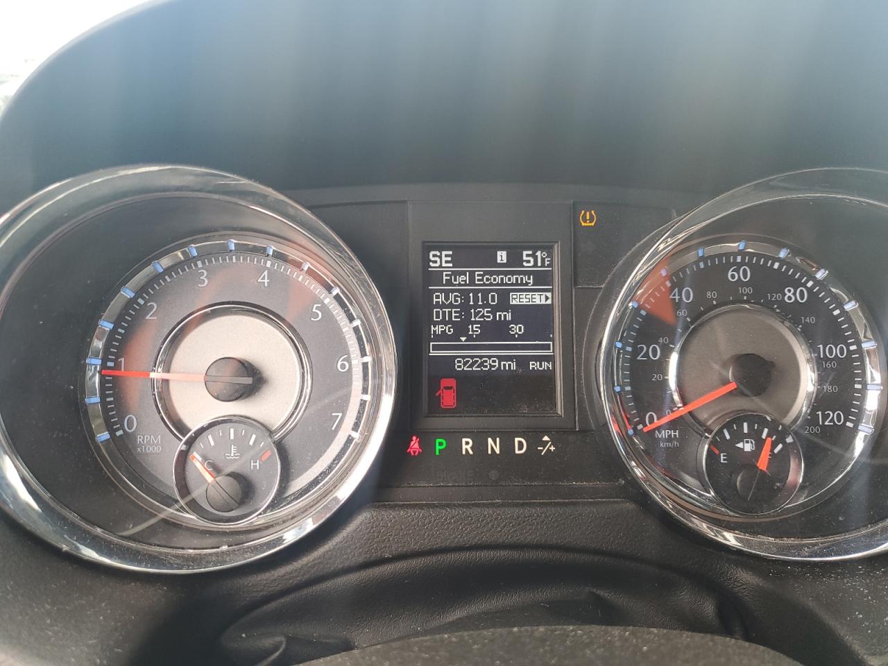 CHRYSLER TOWN & COUNTRY TOURING L