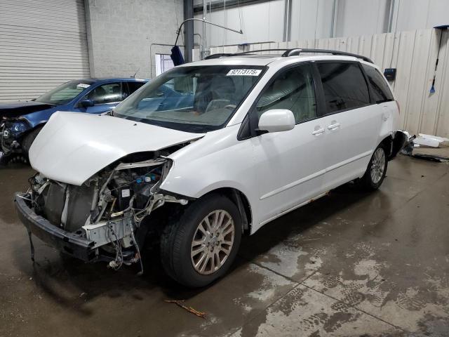 Global Auto Auctions: 2007 TOYOTA SIENNA XLE