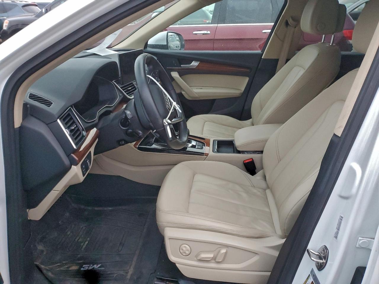 AUDI Q5 PREMIUM PLUS 45