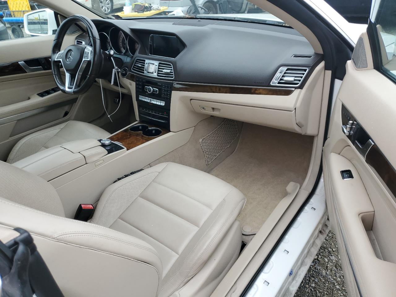 MERCEDES-BENZ E-CLASS 400