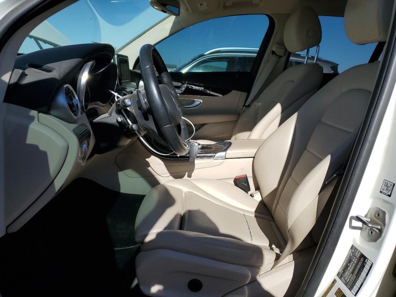 MERCEDES-BENZ GLC-CLASS 300 4MATIC