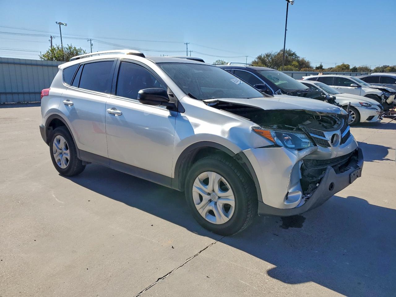 TOYOTA RAV4 LE