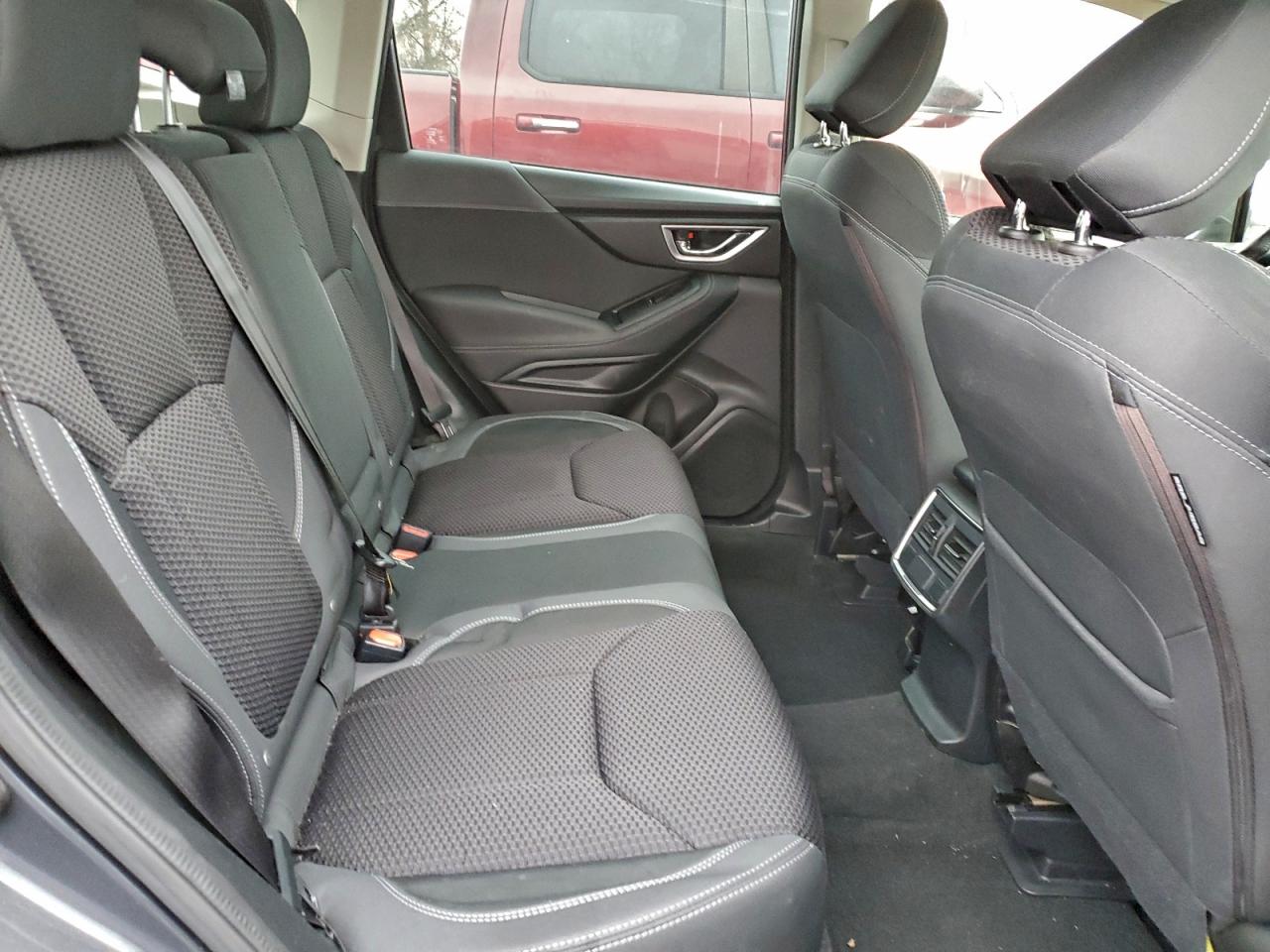 SUBARU FORESTER PREMIUM