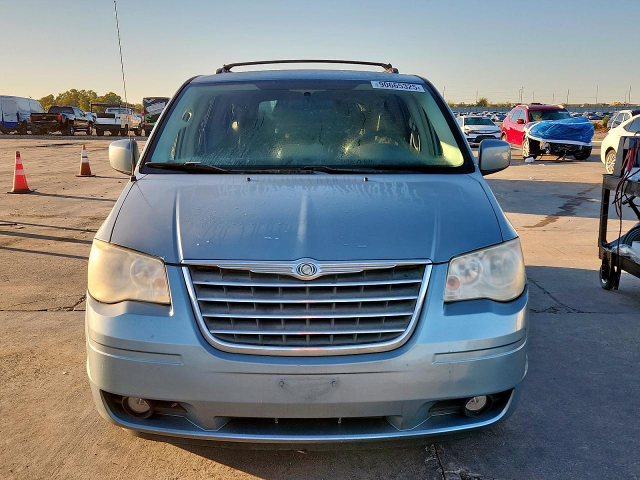 CHRYSLER TOWN & COUNTRY TOURING