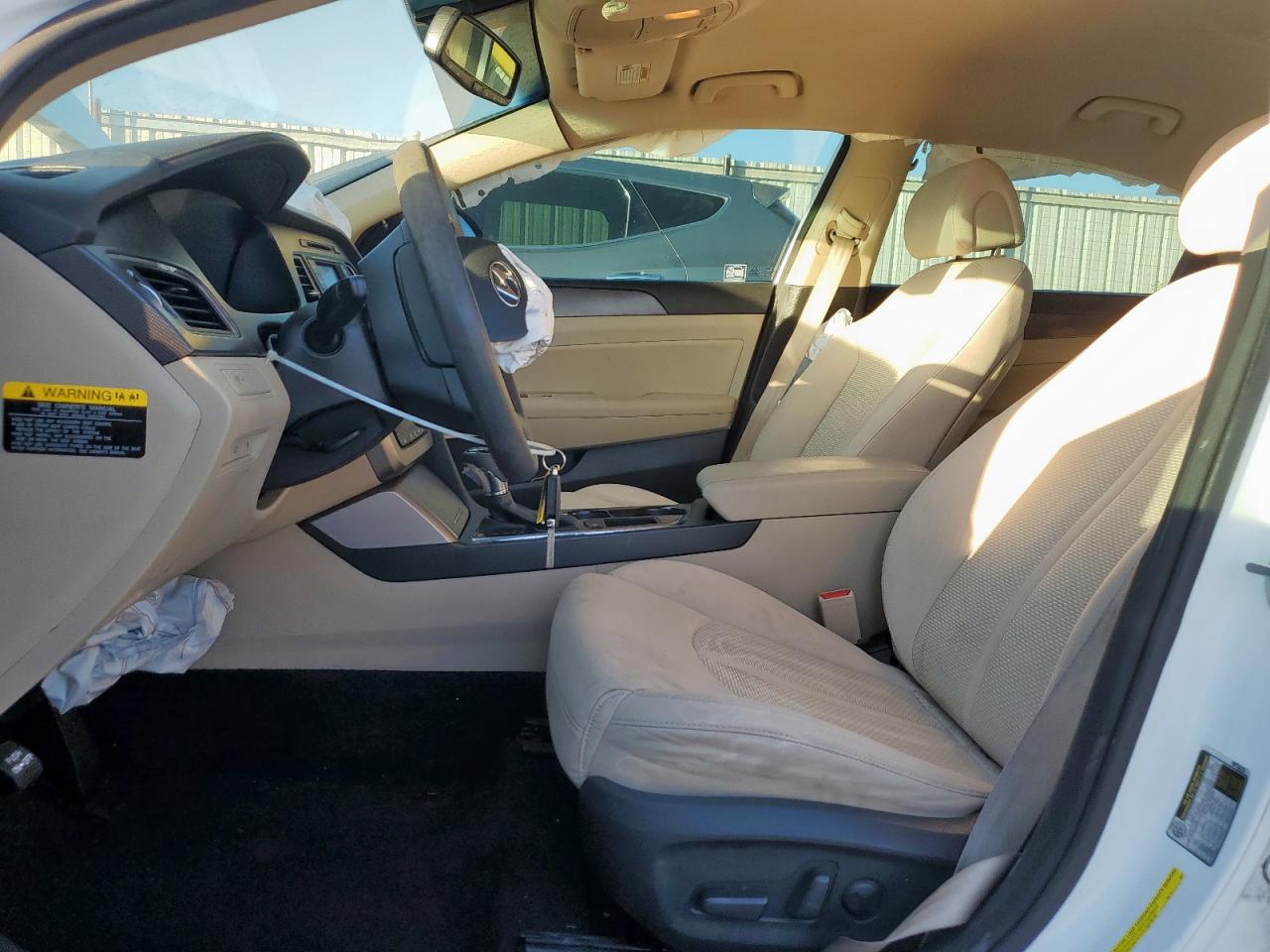 HYUNDAI SONATA SPORT