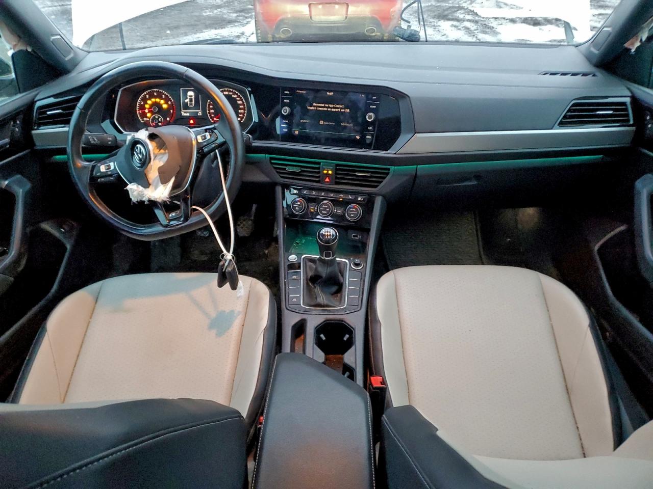 VOLKSWAGEN JETTA HIGHLINE