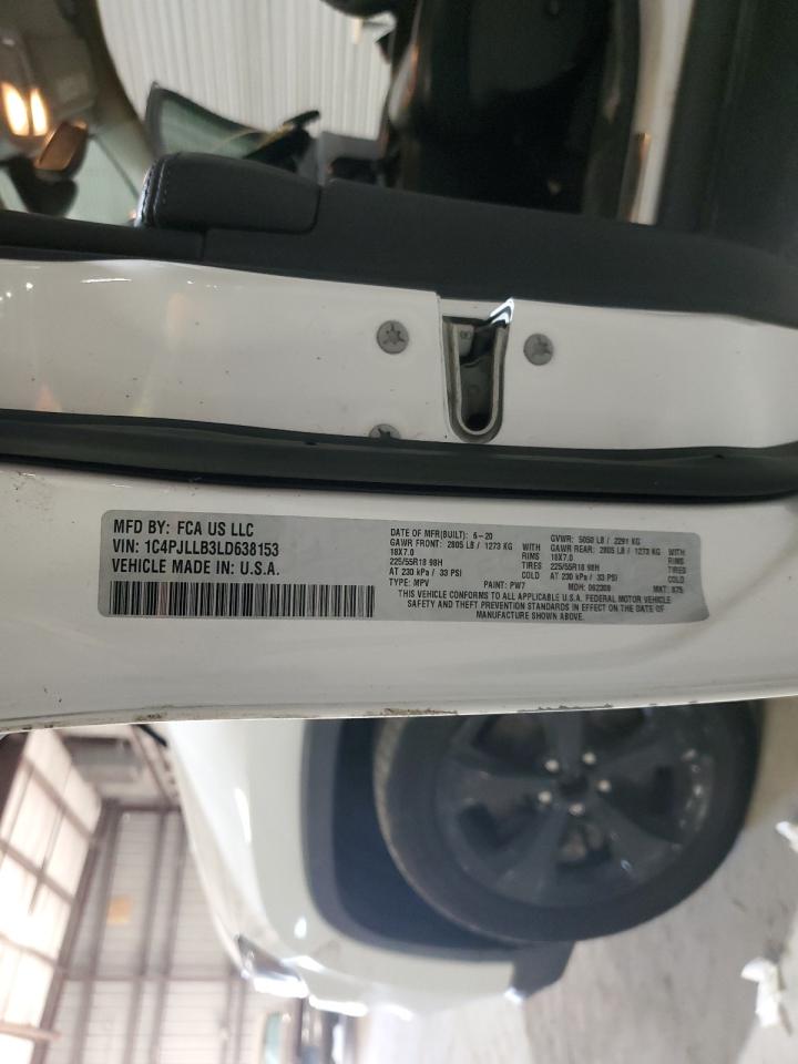 JEEP GRAND CHEROKEE LATITUDE PLUS